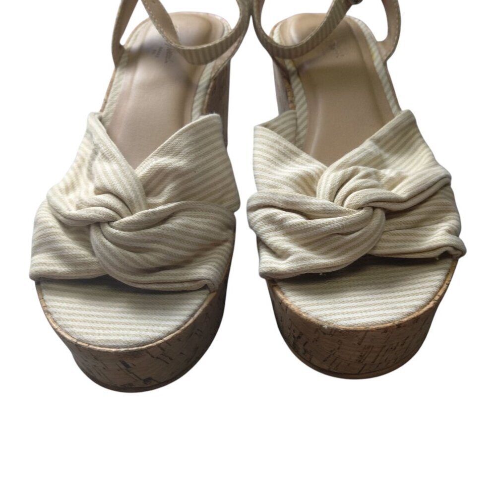 Universal Thread Women's Size 6 Cork Wedge High Heel Platform Sandals Beige - Picture 2 of 6